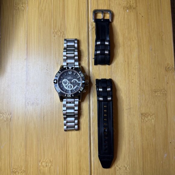 Invicta Pro Diver SCUBA Men Model #23696 Black/Stainless Steel, 50mm - Picture 2 of 5